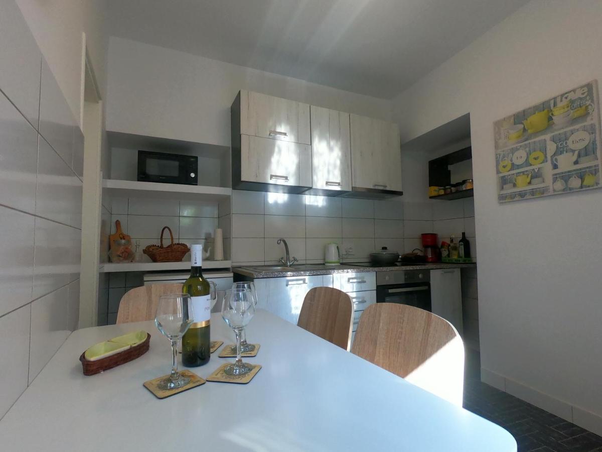 Apartment Dinka Baska  Bagian luar foto