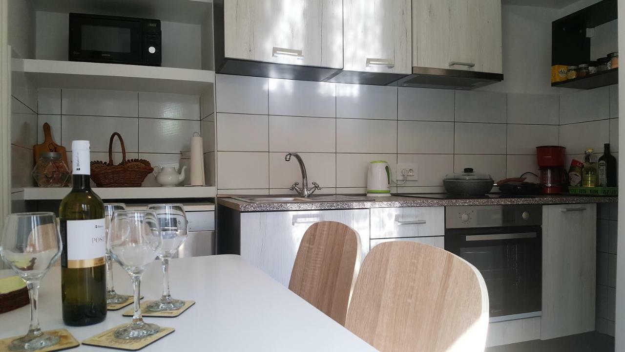 Apartment Dinka Baska  Bagian luar foto